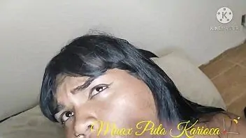 Fui cobrar do marido safado, ele não estava a esposa acabou pagando o pato. E a safada acabou gostando .