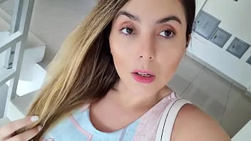 Meu daddy pedeu um video paseiando sem calcinha e me masturbando…. vou fazer…. Bolivianamimi.fans