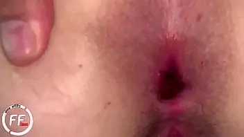 Skinnyjoker arregaçando o cuzinho da ninfetinha loira