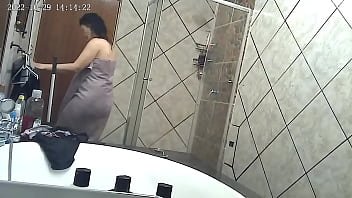 I caught my parents fucking in the bathroom with my new spycam