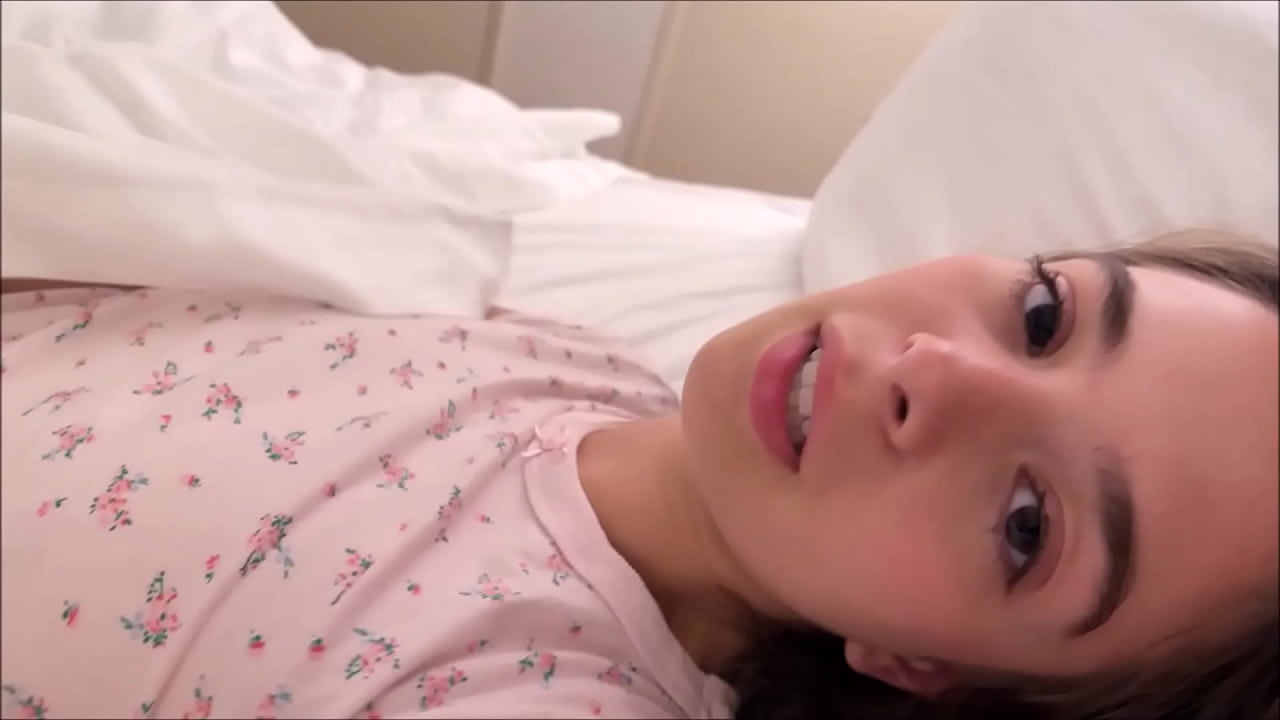 Compartilhando minha cama com minha meia-irmãzinha – Molly Little – Terapia Familiar – Alex Adams