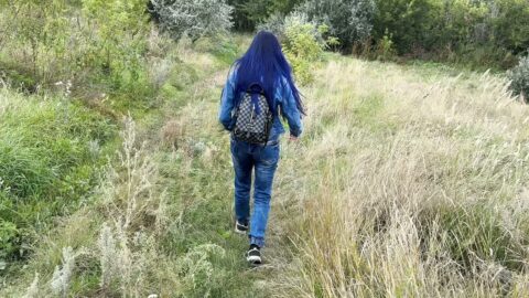 Creampie com uma desconhecida na floresta